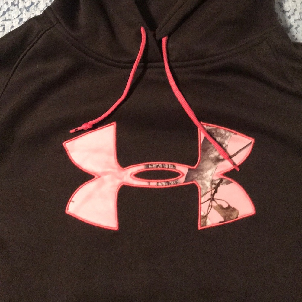 Under armor camo emblem